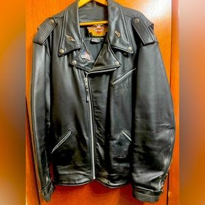 Harley Davidson Leather Motorcycle Jacket Pre-worn-  with pins